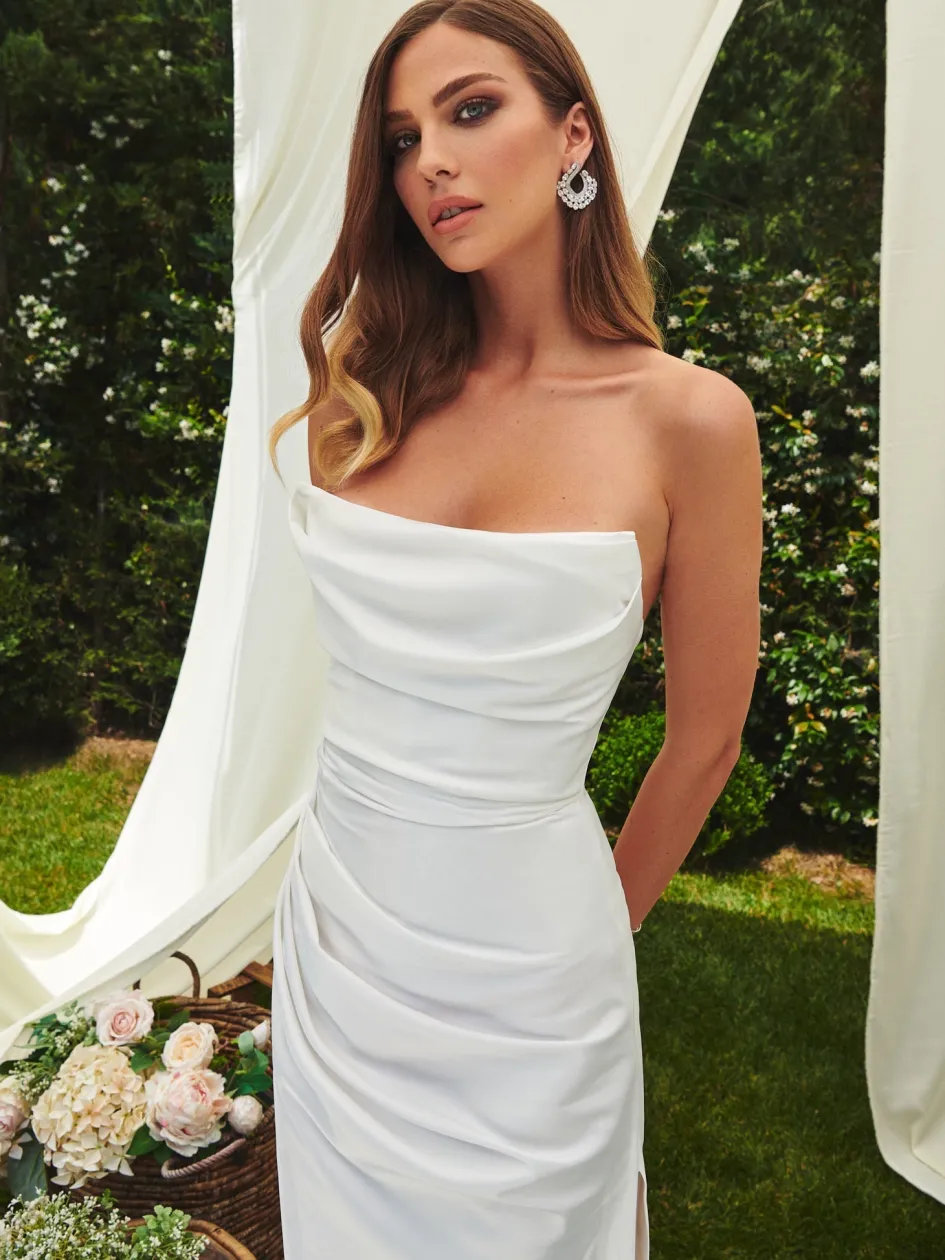 Gigii's Maxi Dresses | Doutzen Dress - White