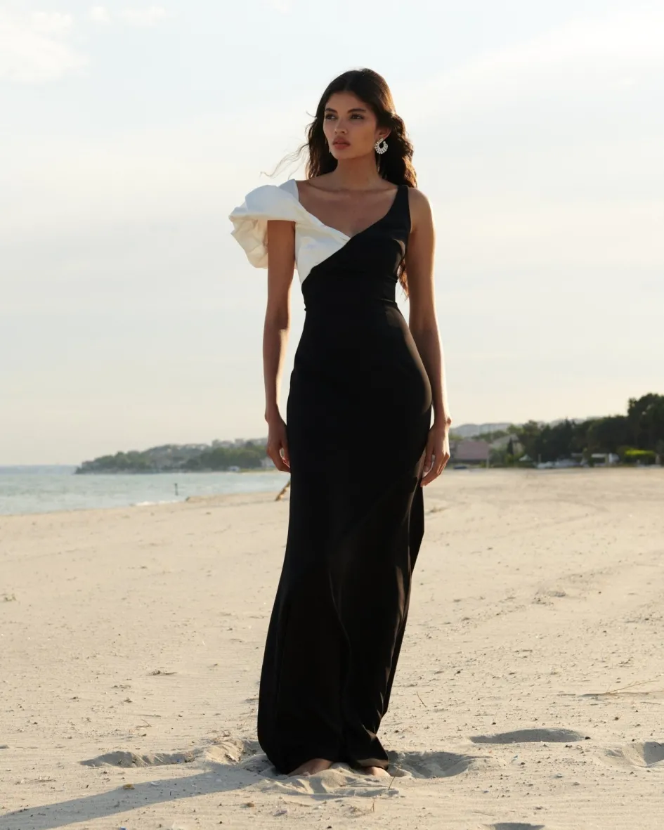 Gigii's Maxi Dresses | Dresses | Opera Dress - Black